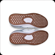 Load image into Gallery viewer, Vans Men’s 8.5 Women’s 10 Three-Pair Sneaker Collection – New in Box
