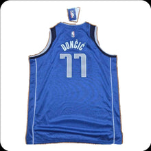 Load image into Gallery viewer, Nike Luka Dončić #77 Dallas Mavericks NBA Dri-FIT Jersey Blue XL NWT
