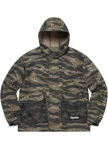 🔥 Supreme Camo Utility Set – Size Medium 🔥